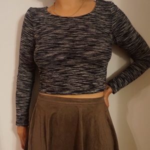 Forever 21 Long sleeve Crop Top